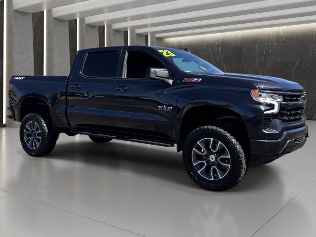 Used 2023 Chevrolet Silverado 1500 RST w/ Z71 Off-Road Package AWD/4WD image 8