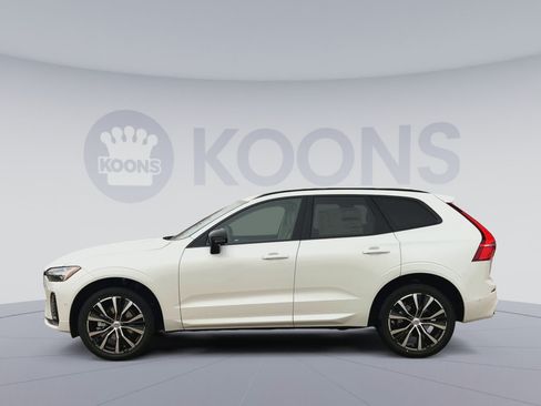 Used 2025 Volvo XC60 B5 Plus w/ Protection Package Premier AWD/4WD image 7