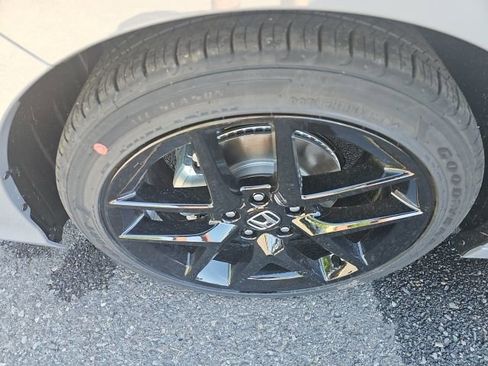 New 2026 Honda Civic Sport image 16