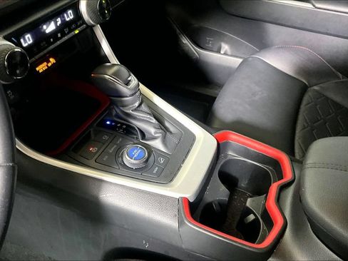 Used 2020 Toyota RAV4 TRD Off-Road AWD/4WD image 13