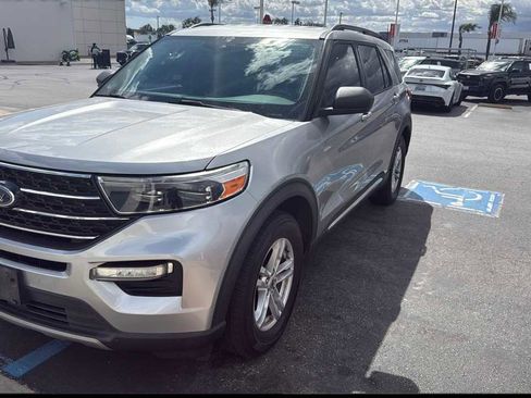 Used 2021 Ford Explorer XLT w/ Equipment Group 202A image 1