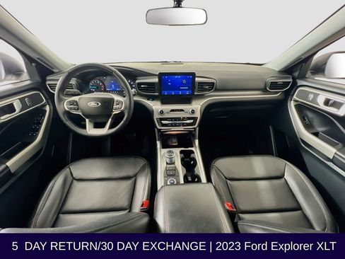 Certified 2023 Ford Explorer XLT w/ Equipment Group 202A AWD/4WD image 39