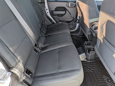 Certified 2022 Jeep Gladiator Sport image 26