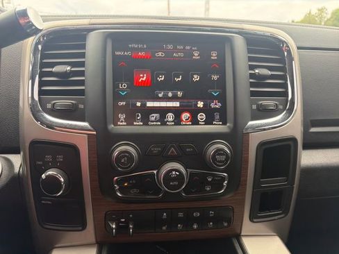 Used 2015 RAM 2500 Laramie AWD/4WD image 38