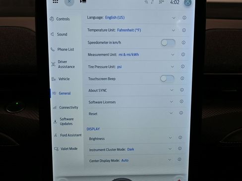 Used 2022 Ford Mustang Mach-E Premium image 27