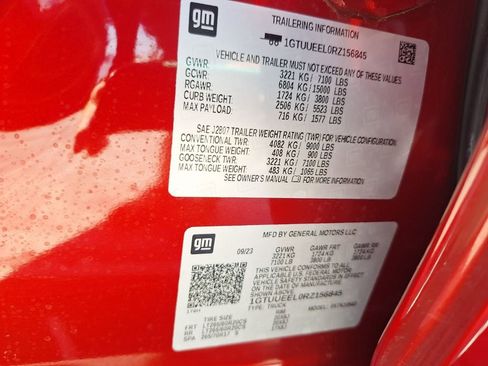 Used 2024 GMC Sierra 1500 AT4 w/ Technology Package image 31