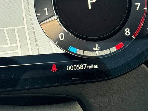 Used 2025 Land Rover Range Rover Sport SV Edition Two image 30