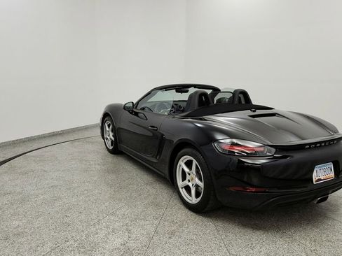 Used 2019 Porsche 718 Boxster RWD image 10