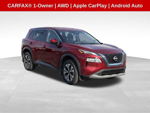 Used 2023 Nissan Rogue SV image 1