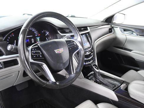 Used 2017 Cadillac XTS Luxury image 20