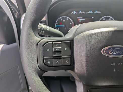 Used 2025 Ford F350 XL w/ XL Chrome Package image 29