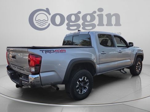 Used 2019 Toyota Tacoma 4x4 Double Cab image 5