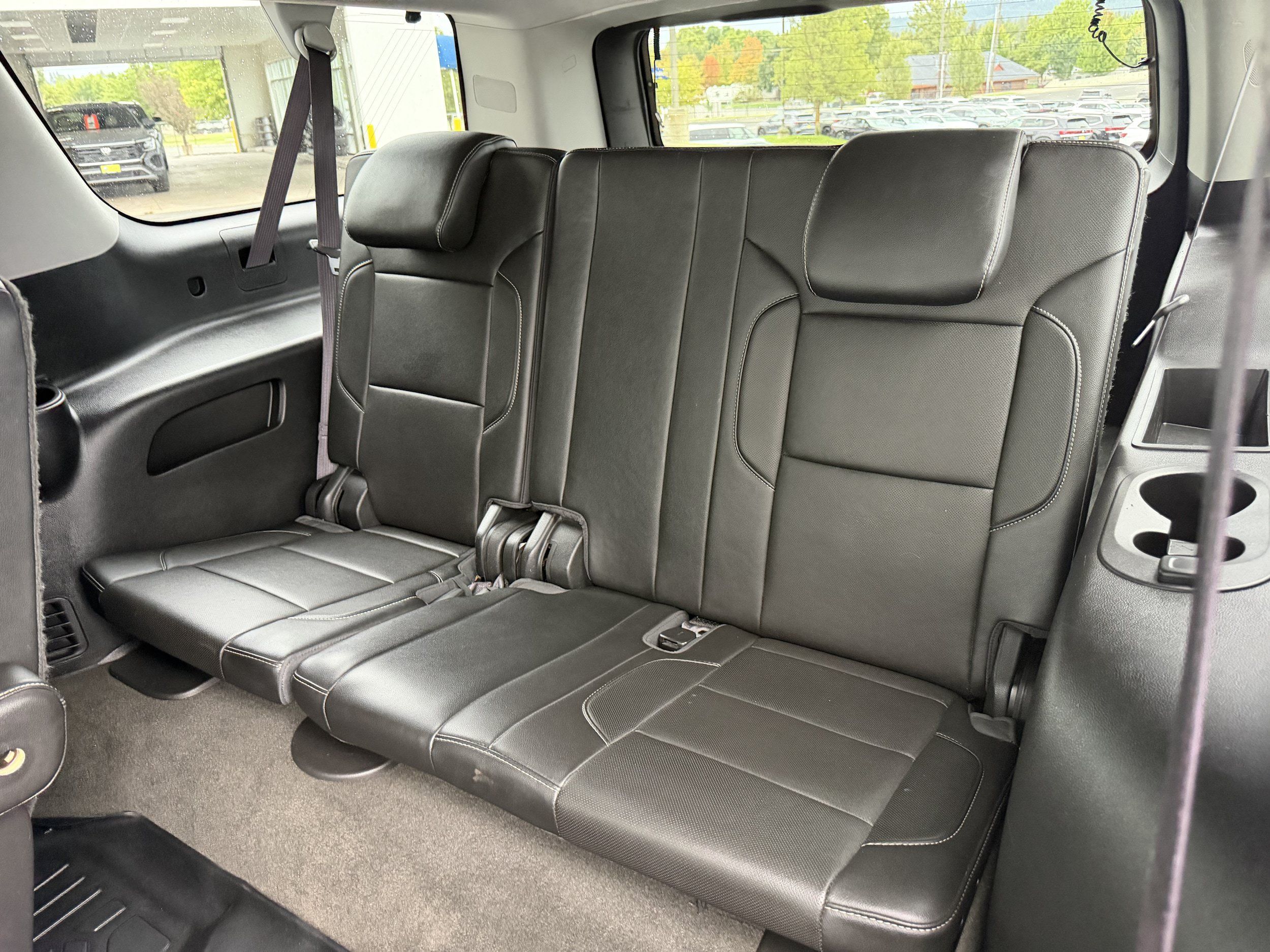 Used 2016 GMC Yukon XL SLT w/ Open Road Package AWD/4WD image 26