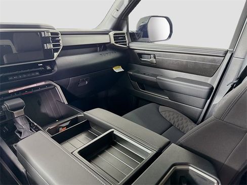 New 2026 Toyota Tundra SR5 image 21