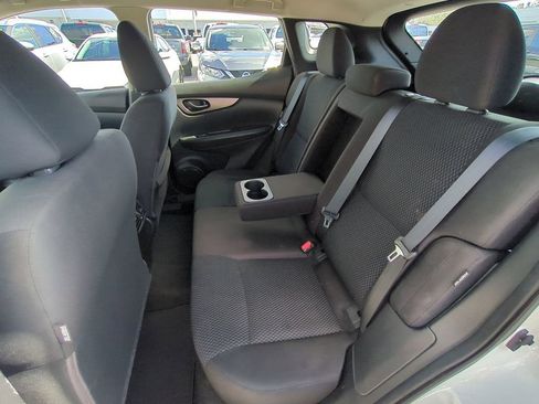 Certified 2022 Nissan Rogue Sport S image 14