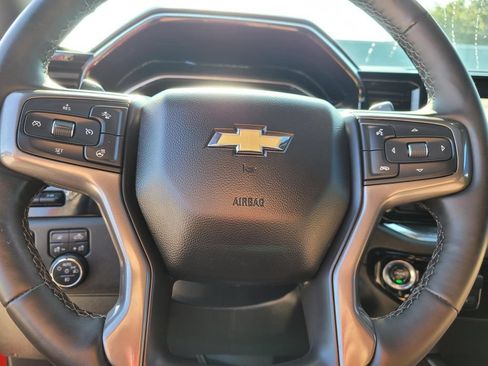 Used 2024 Chevrolet Silverado 1500 High Country w/ High Country Premium Package AWD/4WD image 32