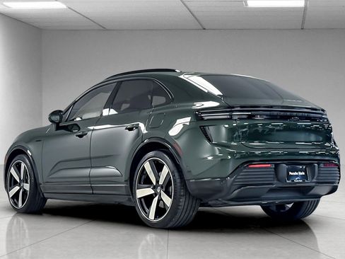 Certified 2024 Porsche Macan Turbo Electric image 3