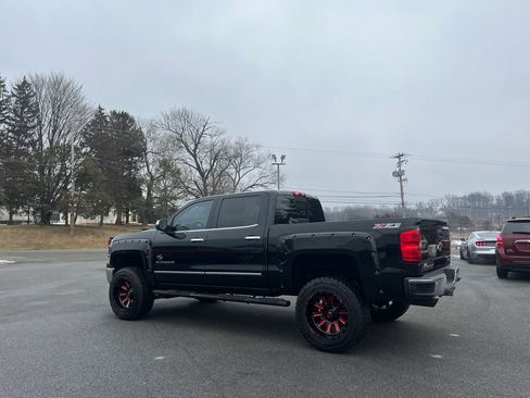 Used 2015 Chevrolet Silverado 1500 LTZ Z71 w/ LTZ Plus Package image 4