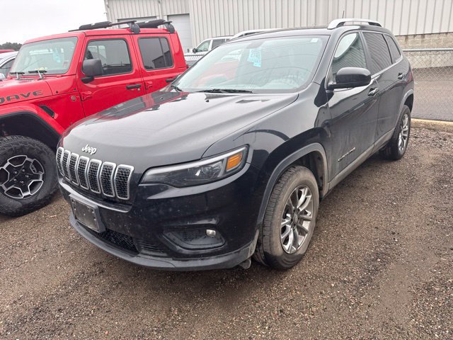 Used 2020 Jeep Cherokee Latitude Plus w/ Cold Weather Group AWD/4WD image 6
