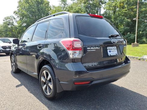 Used 2018 Subaru Forester 2.5i w/ Alloy Wheel Package AWD/4WD image 18
