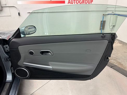 Used 2005 Chrysler Crossfire Limited image 22