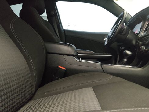 Used 2023 Dodge Charger SXT RWD image 21