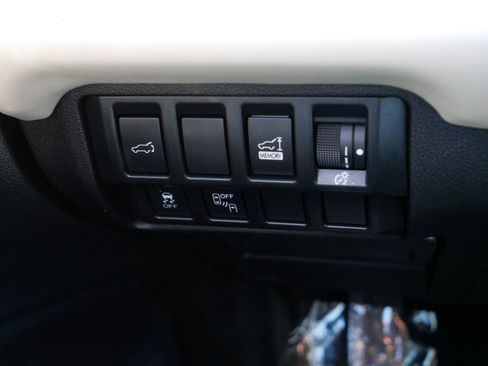 Used 2019 Subaru Ascent Limited AWD/4WD image 26
