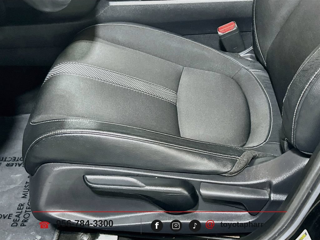 Used 2021 Honda Civic Sport image 17