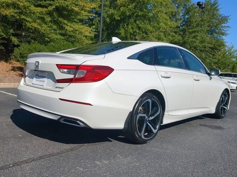 Used 2019 Honda Accord Sport image 4
