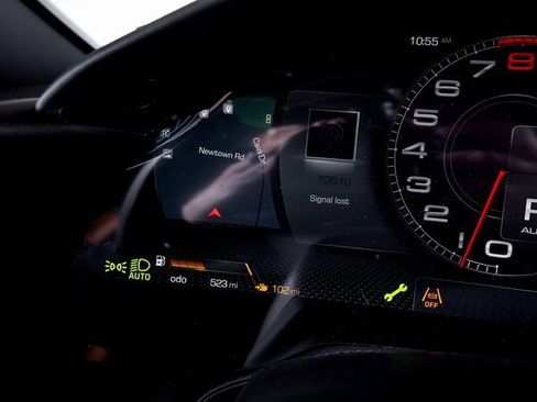 Used 2024 Ferrari Roma Spider image 35