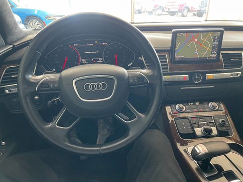 Used 2015 Audi A8 L 4.0T image 27