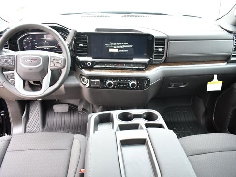 New 2026 GMC Sierra 1500 Elevation w/ LPO, Elevation Black Package image 19