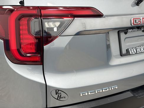 Used 2023 GMC Acadia AT4 w/ Preferred Package AWD/4WD image 42