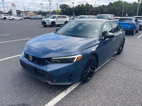 Used 2026 Honda Civic Sport image 3