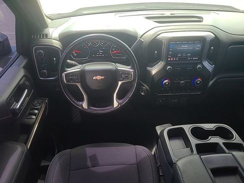 Used 2021 Chevrolet Silverado 1500 LT AWD/4WD image 25