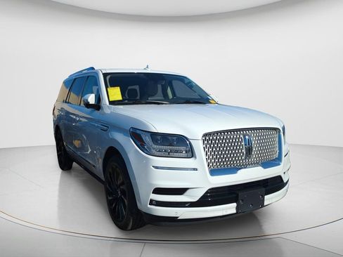 Used 2020 Lincoln Navigator Reserve w/ Equipment Group 208A Reserve AWD/4WD image 3
