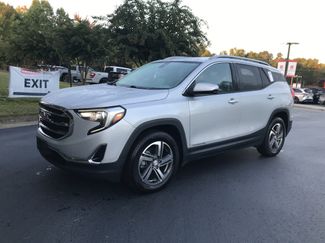 Used 2020 GMC Terrain SLT image 1