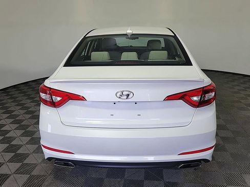 Used 2017 Hyundai Sonata Sport FWD image 5