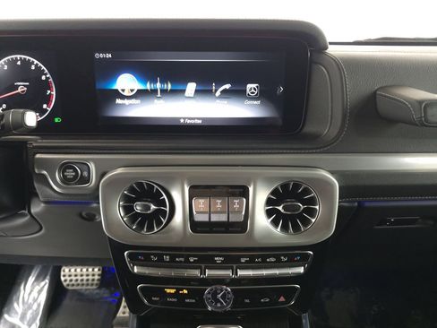 Certified 2022 Mercedes-Benz G 550 w/ Exclusive Interior Package image 16