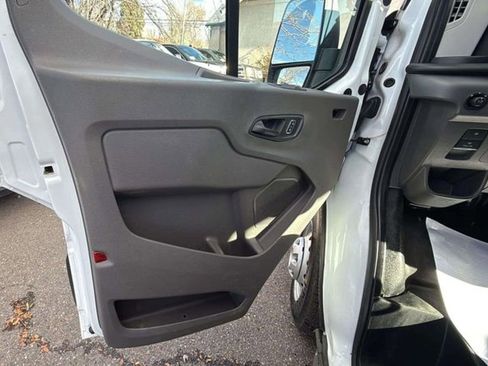 Used 2023 Ford Transit 350 XL image 17