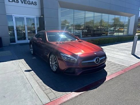 Used 2017 Mercedes-Benz SL 550 image 3