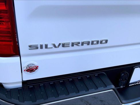 Used 2021 Chevrolet Silverado 1500 LT image 8