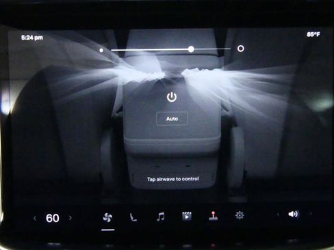 Used 2023 Tesla Model X image 22