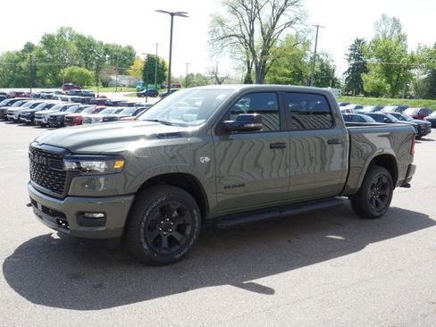 Used 2026 RAM 1500 Big Horn AWD/4WD image 9