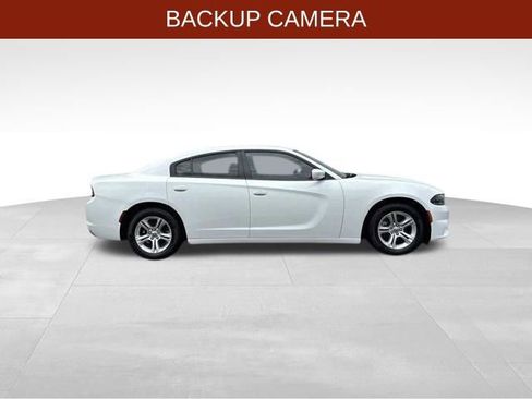 Used 2021 Dodge Charger SXT w/ Leather Interior Group RWD image 8
