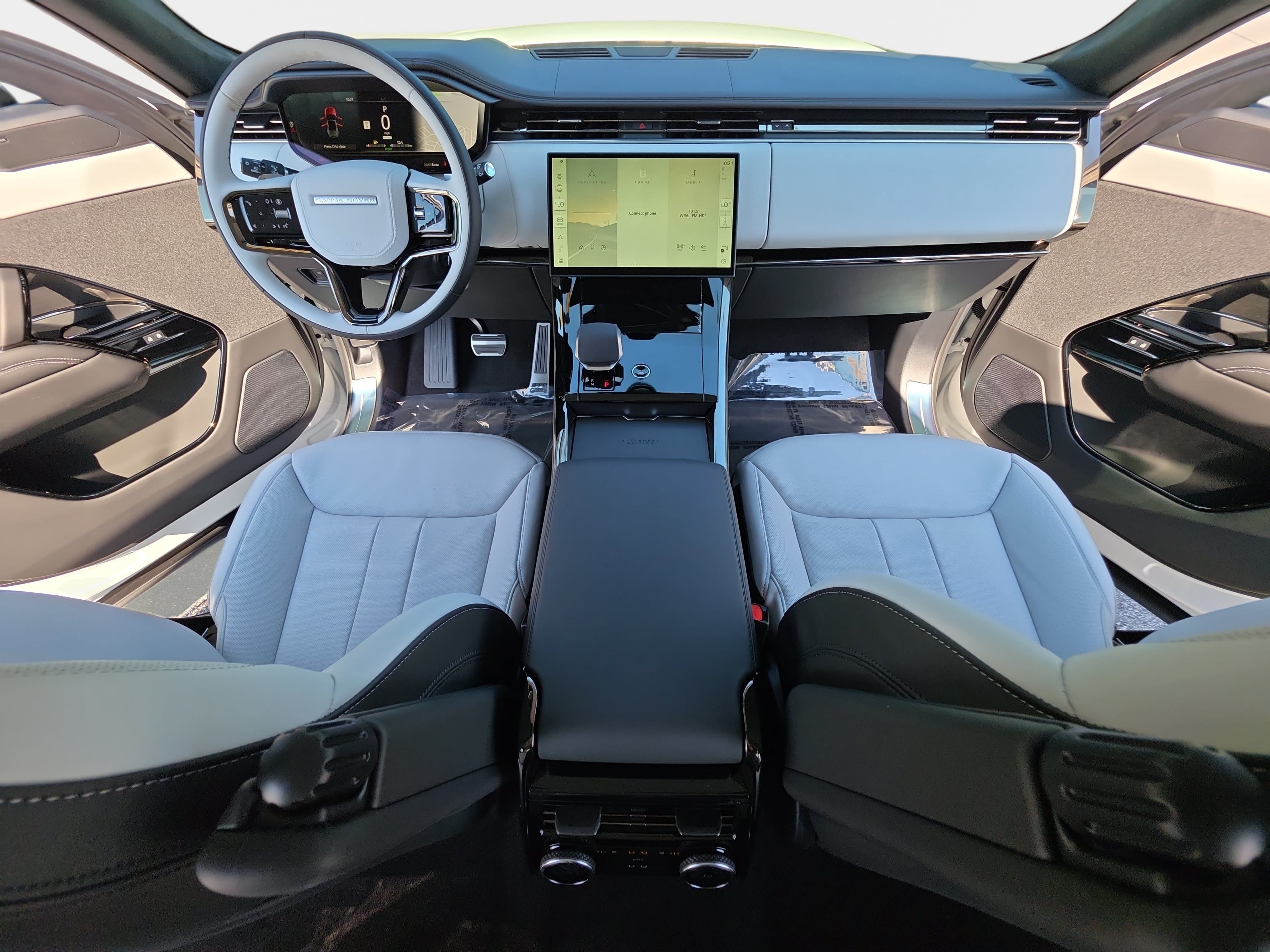 New 2027 Land Rover Range Rover Sport Battersea AWD/4WD image 9