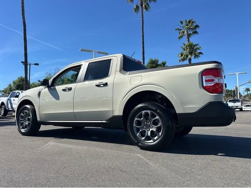 Used 2025 Ford Maverick XLT w/ XLT Luxury Package image 4