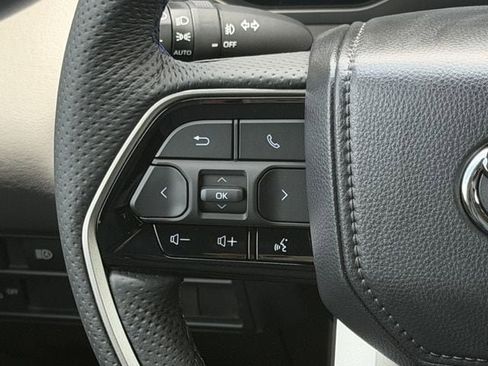 New 2026 Toyota Tundra Platinum AWD/4WD image 14