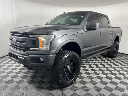 Used 2020 Ford F150 XLT w/ Equipment Group 302A Luxury AWD/4WD image 3