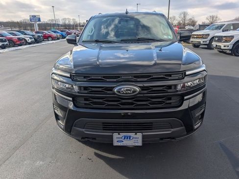 Used 2024 Ford Expedition XLT image 2